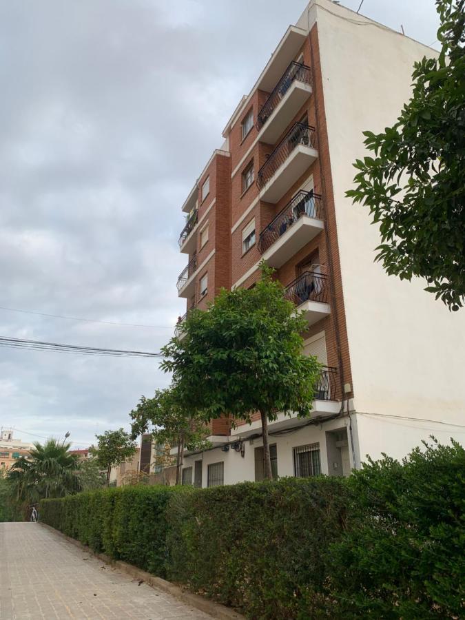 Hotel Habitacion Privada En Piso Compartido Walencja Zewnętrze zdjęcie